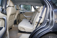 2016款撼路者2.0T自动四驱豪华版汽油