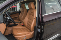 2017款众泰SR9 2.0T自动极致之心版