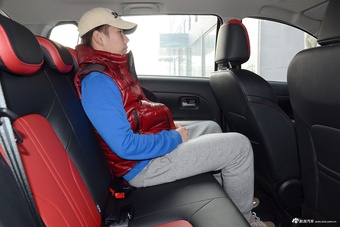 2017款哈弗H1红标 1.5L手动豪华型
