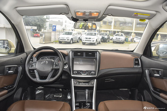 2016款陆风X5  Plus 1.5T自动创领版图片