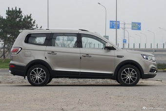 2016款风行SX6 1.6L CVT尊享型(灰色)