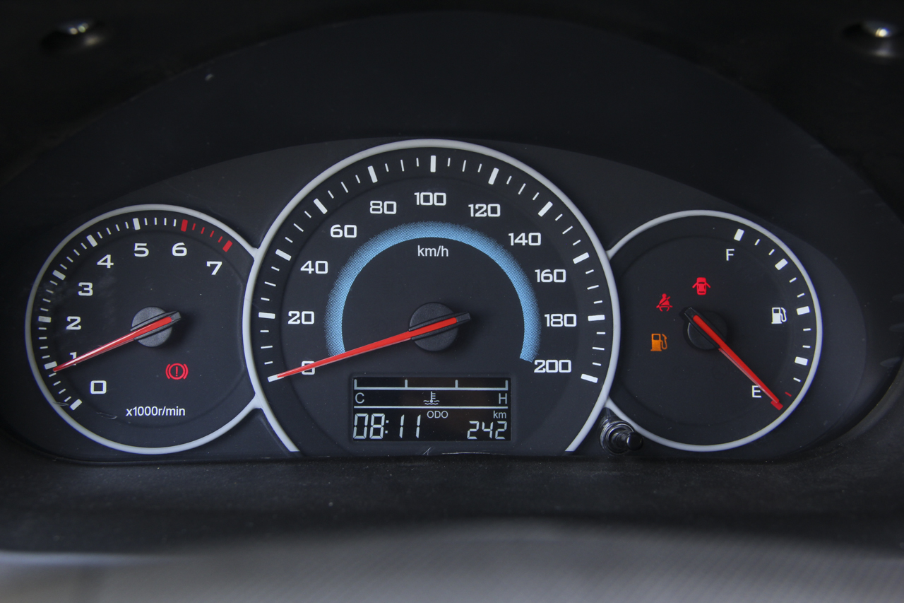 2016款五菱荣光V 1.5L手动标准型