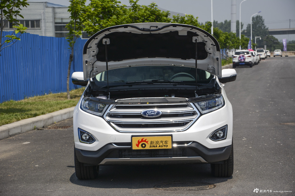 2016款锐界2.0T自动两驱豪锐型EcoBoost 245