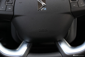 2018款DS 6 1.6T自动30THP尊贵型