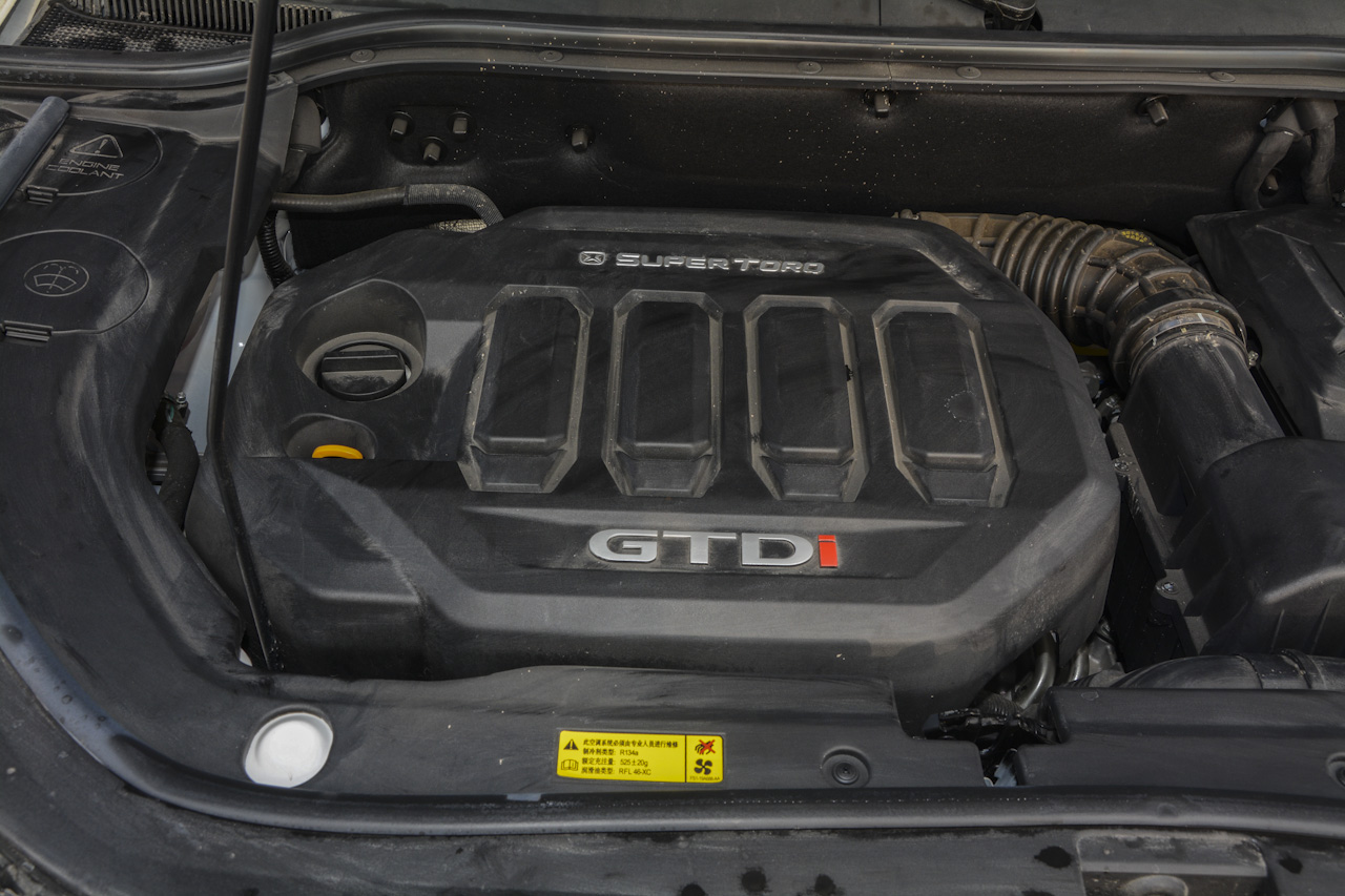 2016款驭胜S330 1.5T自动两驱旗舰版