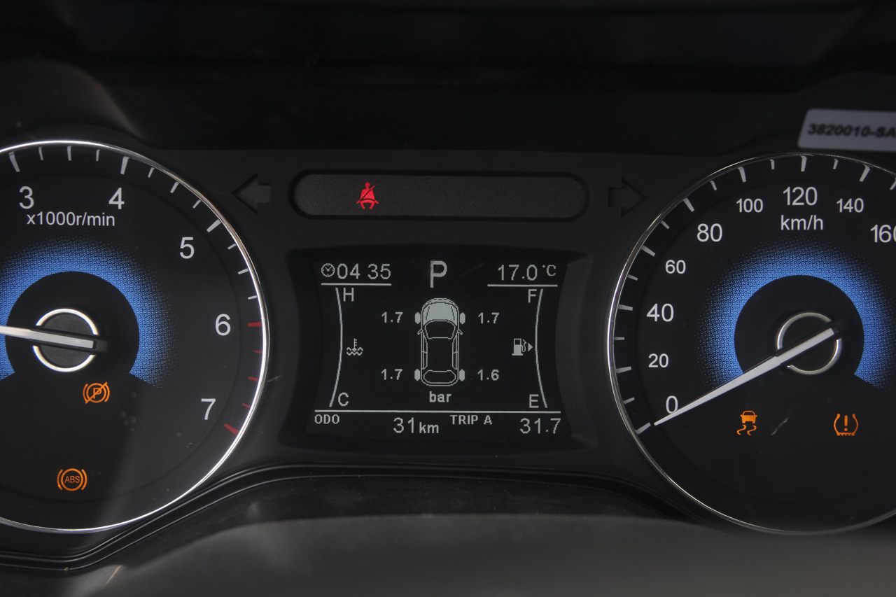 2017款风光580改款 1.5T自动豪华型