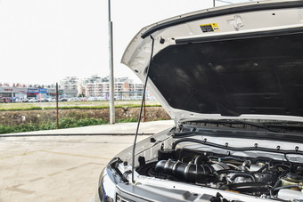 2017款黄海N1S 2.8T手动柴油两驱运动版JE493ZLQ4CB