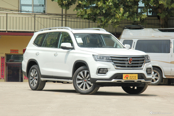 2018款荣威RX8 2.0T自动智联网两驱旗舰版