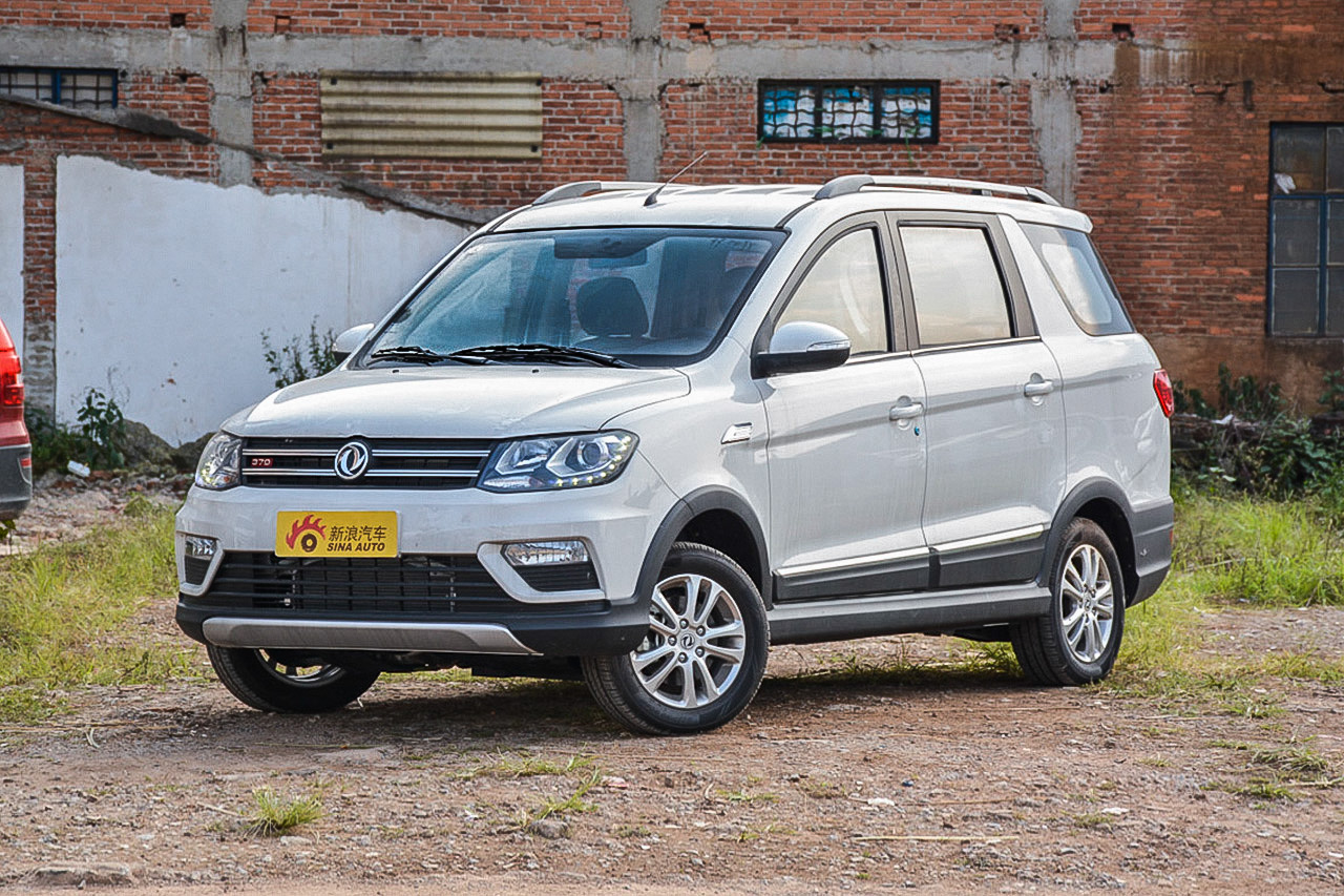 2016款风光370 1.5L手动豪华型7座