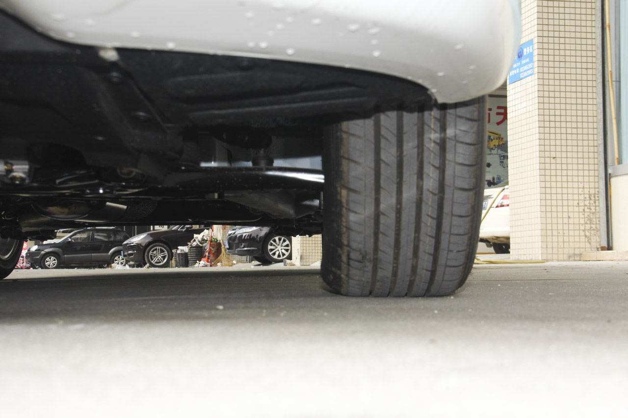 2016款海马M3 1.5L手动智能舒适型