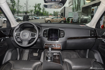 2016款沃尔沃XC90升级版 2.0T自动 T6智雅版图片