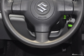 2013款奥拓1.0L自动豪华型