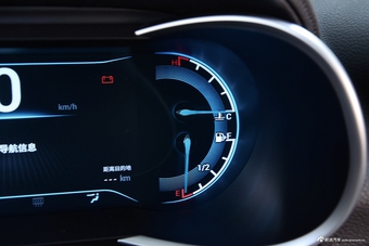 2016款凯翼X3 1.6L手动智联IV版