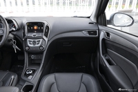 2017款艾瑞泽5e 智酷版