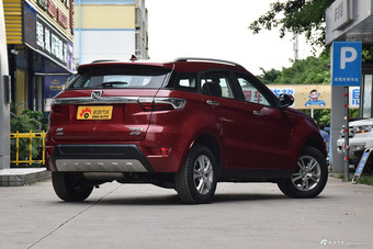 2016款驭胜S330 1.5T自动两驱舒适版