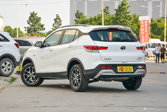 2018款东南DX3 1.5T自动豪华型