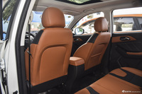 2016款北汽绅宝X35 1.5L自动豪华版