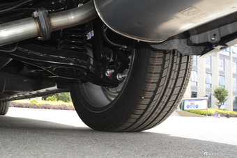 2018款众泰Z700H 1.8T手动尊享型