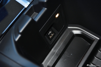 2019款宝马X4 2.0T自动xDrive25i M运动套装