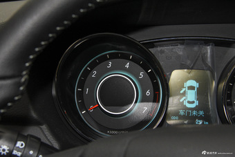 2015款绅宝D50 1.5L手动舒适超值导航版