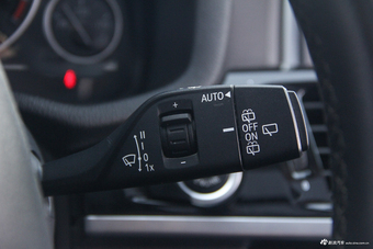 2014款宝马X3 2.0T自动xDrive28i X设计套装