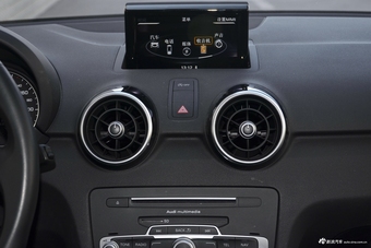 2016款奥迪A1 1.4T 自动30TFSI Sportback Design风尚版