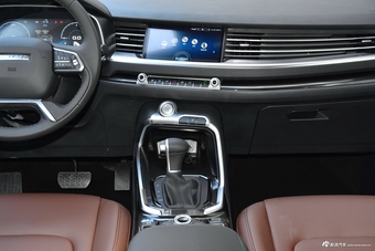 2018款哈弗H6 换代蓝标 1.5T自动超豪型