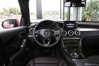 2018款奔驰GLC260 2.0T自动 4MATIC豪华型