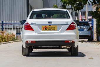 2017款吉利帝豪1.5L自动三厢百万款向上互联版