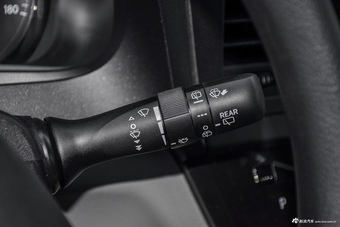 2017款塞纳 3.5L自动两驱LE加版