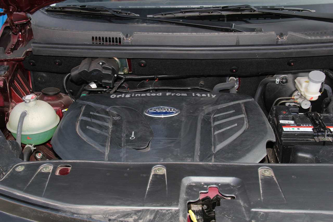 2017款斯威X3 1.5T手动时尚型