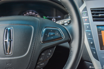 2018款林肯MKZ 2.0H自动尊雅版