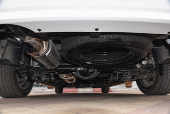 2016款上汽大通G10 2.0T自动豪华行政版