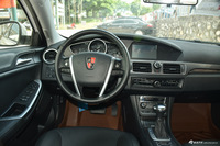 2014款荣威550S 1.8L自动智选版 温莎白