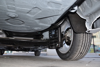 2017款奔腾B30 1.6L 自动豪华型