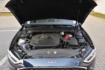 2017款蒙迪欧2.0T自动旗舰型图片