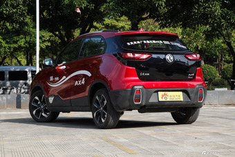 2017款风神AX4 1.4T自动潮享型 