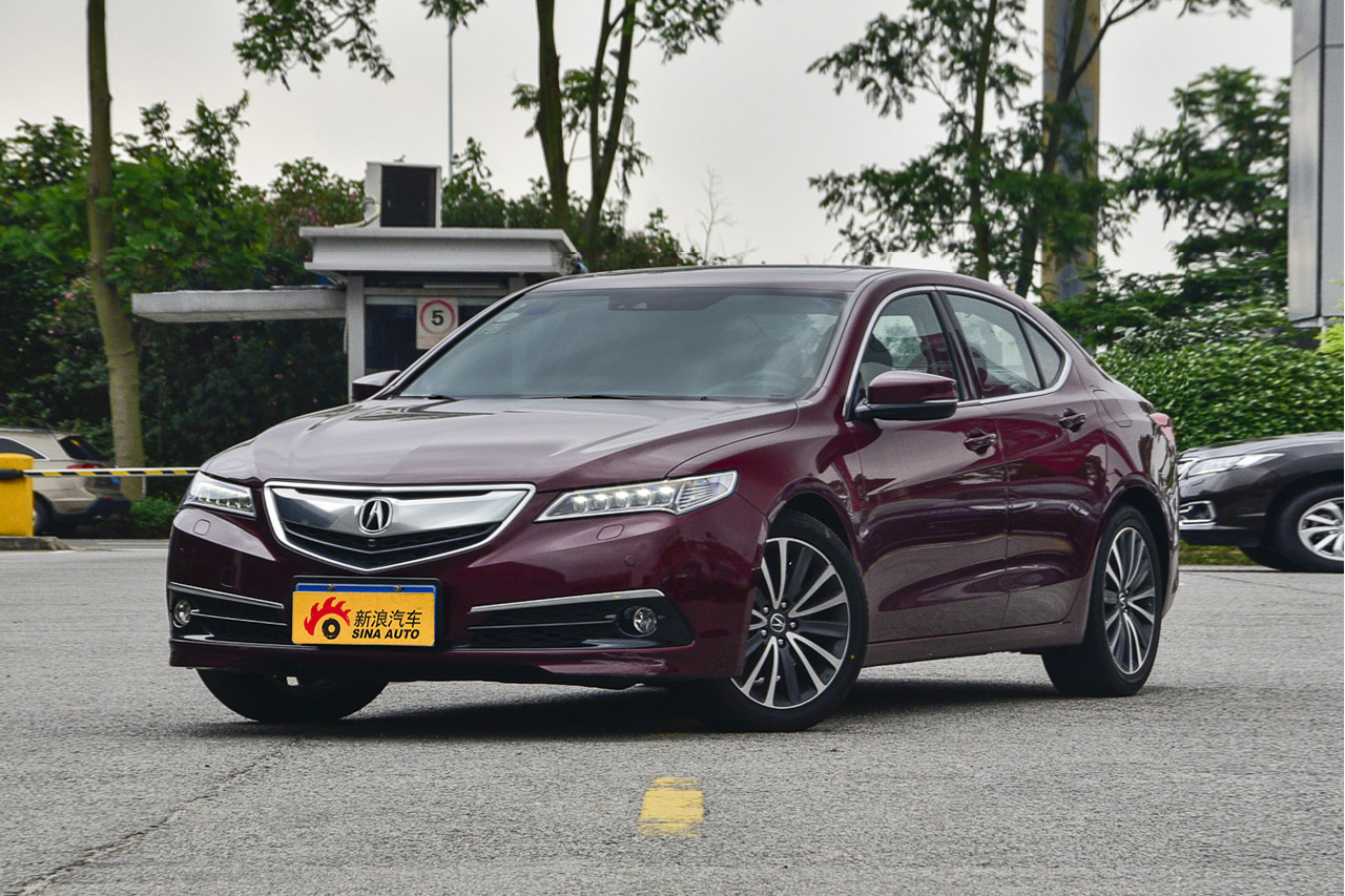 2015款讴歌TLX 2.4L自动豪华版