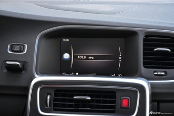 2018款沃尔沃S60L 2.0T自动T4智远版