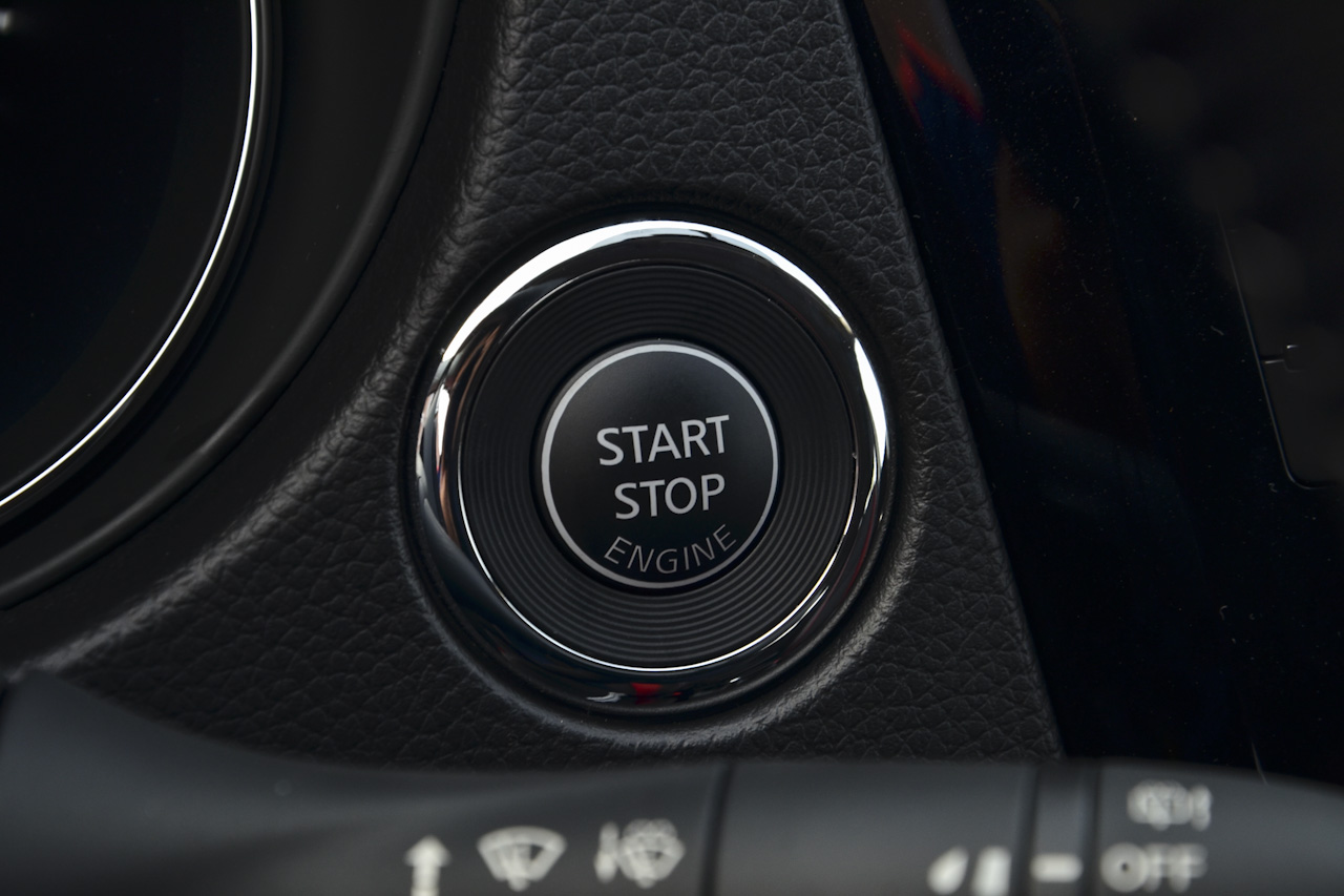 2017款逍客2.0L自动豪华版