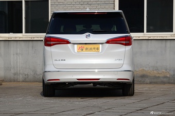 2017款别克GL8 2.0T自动28T豪华型