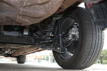 2016款风神AX3 1.5L自动尊酷型