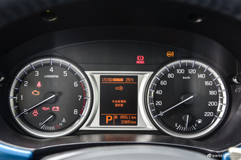 2016款维特拉1.4T自动四驱旗舰型