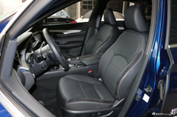 2018款英菲尼迪QX50 2.0T自动四驱豪华版