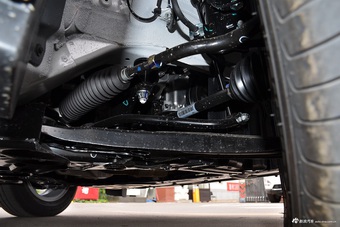 2016款宝骏310 1.2L手动时尚型