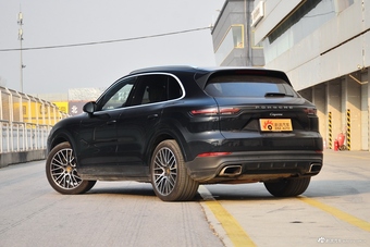 2018款卡宴3.0T自动