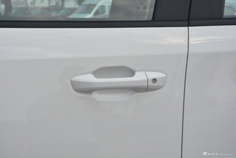 2017上汽大通D90 2.0T手动两驱火星