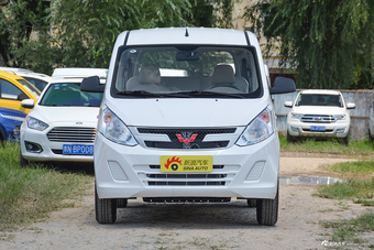 2016款五菱荣光V 1.2L手动实用型