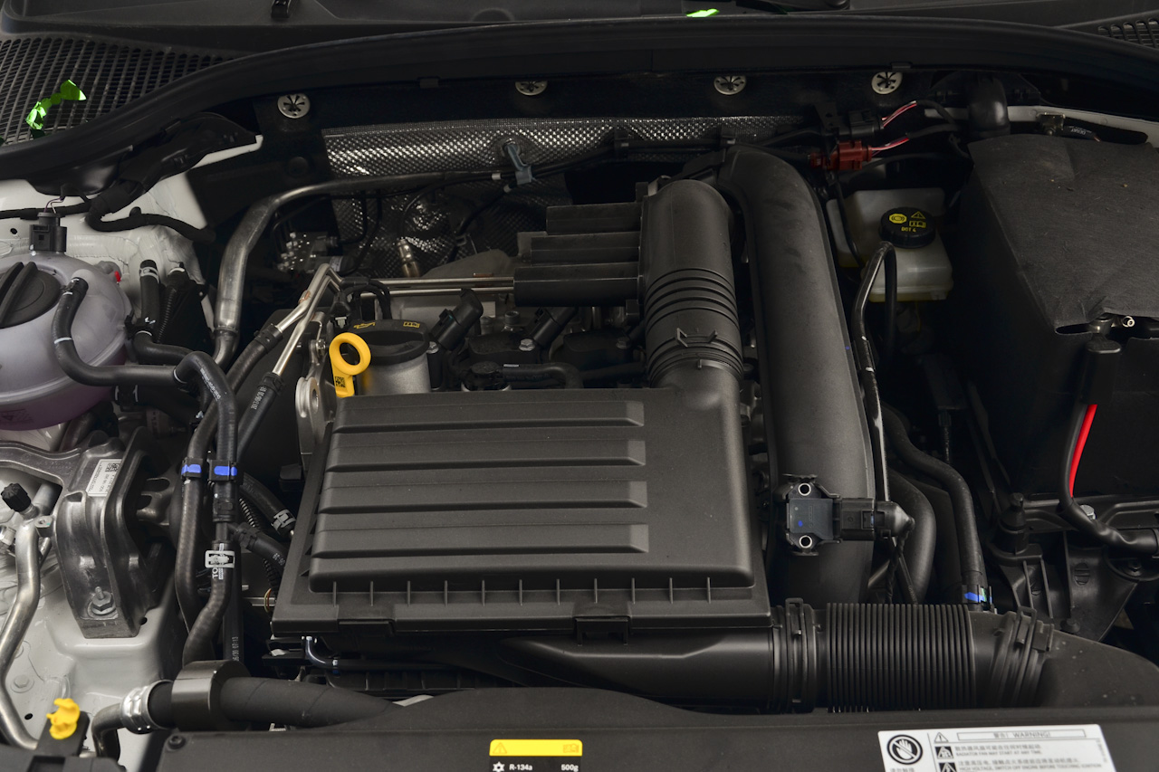 2018款明锐旅行版1.2T TSI230 DSG豪华版