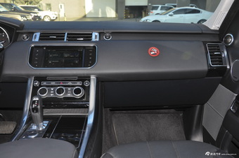 2016款揽胜运动版3.0自动V6 SC HSE